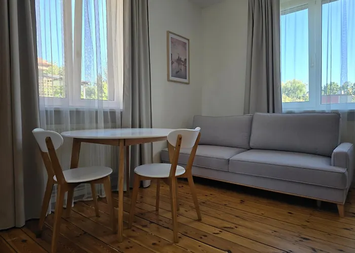 Przestronne W Domu Prywatnym Ze Wspolna Lazienka Prywatnosc I Komfort 弗罗茨瓦夫