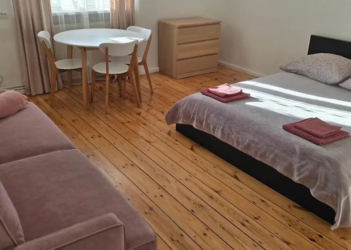 Przestronne W Domu Prywatnym Ze Wspolna Lazienka Prywatnosc I Komfort * 弗罗茨瓦夫