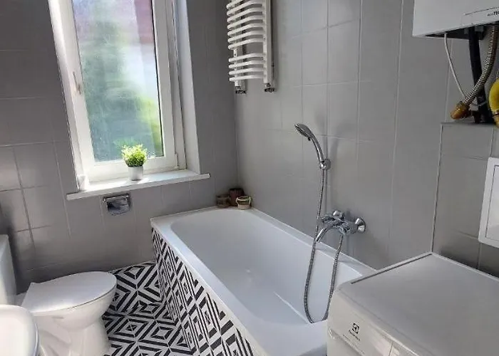 Przestronne W Domu Prywatnym Ze Wspolna Lazienka Prywatnosc I Komfort *