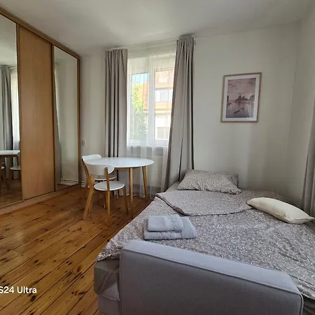 Przestronne W Domu Prywatnym Ze Wspolna Lazienka Prywatnosc I Komfort *